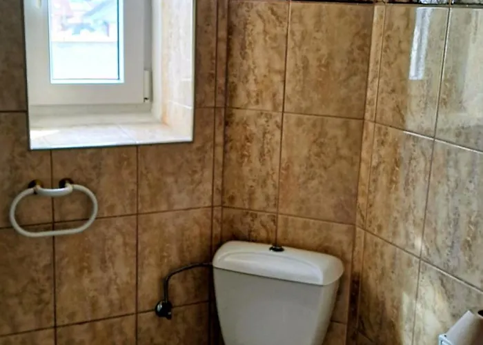 Na Figlene بيت ضيافة Slatinice